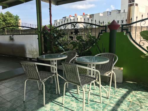 Hotel Oyo 3874 Rere Residence Syariah
