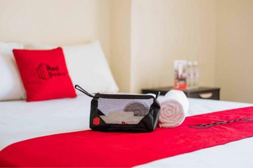 Hotel Reddoorz @ Jalan Padat Karya Prabumulih