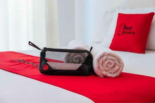 Hotel Reddoorz @ Jalan Padat Karya Prabumulih