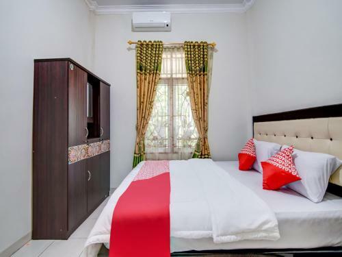 Hotel Oyo 90942 Kost Syari'ah Panam