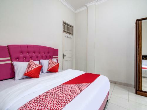 Hotel Oyo 90942 Kost Syari'ah Panam
