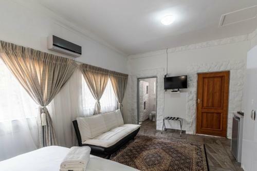 Lodge Graceland Conference And Lifestyle Centre