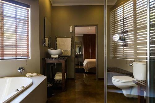Hostal About Guest Lodge