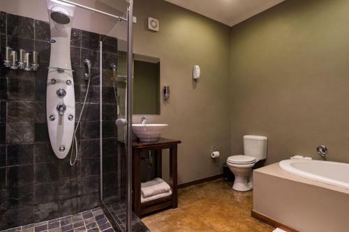Hostal About Guest Lodge