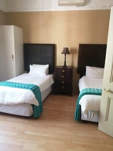 Hostal Chancellors Court Guest House