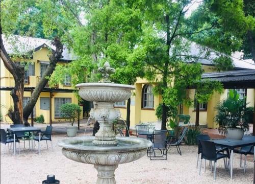 Hostal Chancellors Court Guest House