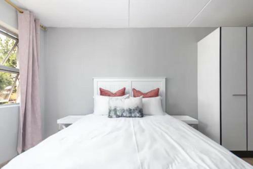Leas Furnished Apartments - Capital Hill