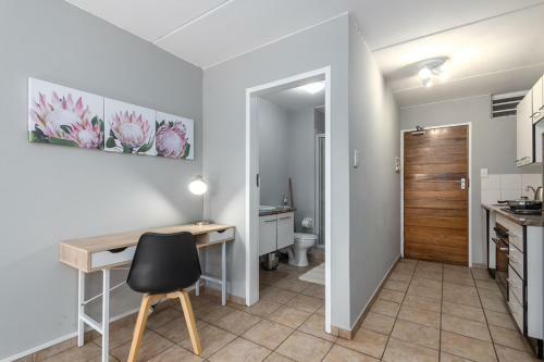 Leas Furnished Apartments - Capital Hill