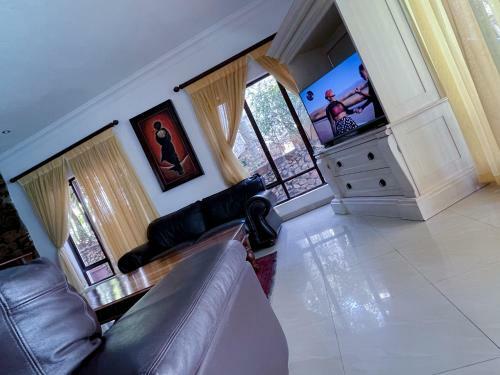 Hostal Neptune Royal Guesthouse
