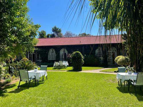 Hostal Amorus Guesthouse