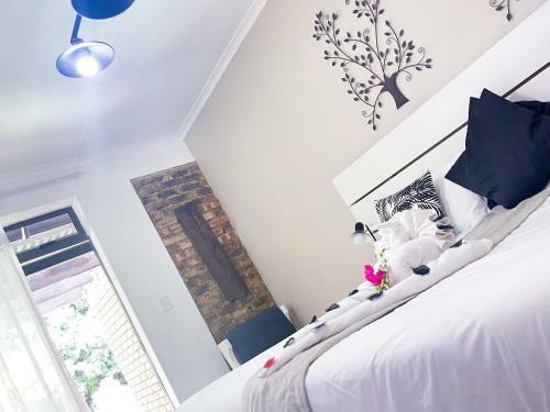 Hostal Amorus Guesthouse