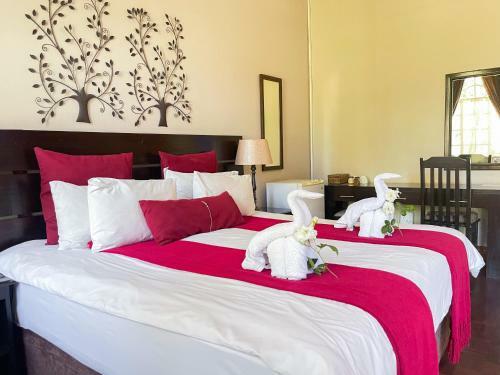 Hostal Amorus Guesthouse