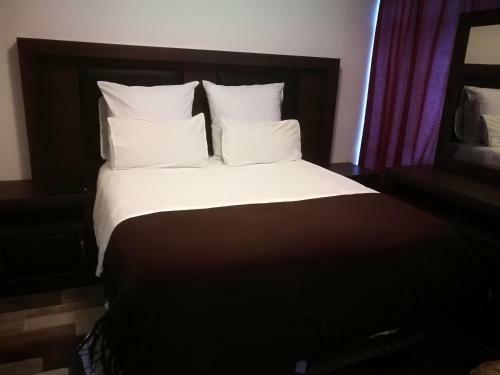 Hostal Phiri Motel