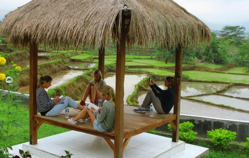 Hotel Fx72 Ruteng