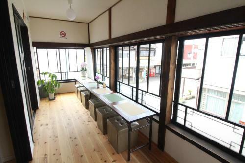 Hostal Guest House Googoo