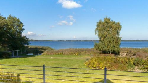 Apartamento Appartementhaus Am Schmollensee Mit Seeblick