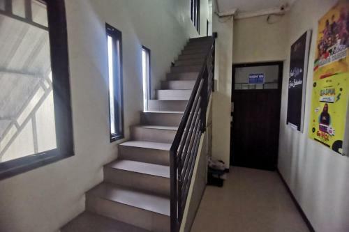 Hotel Koolkost Syariah Near Lembuswana Mall