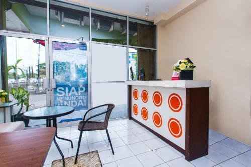 Hotel Vaccinated Staff - Spot On 2589 Marina Residence