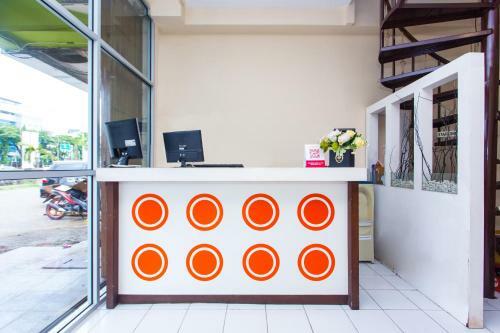 Hotel Vaccinated Staff - Spot On 2589 Marina Residence