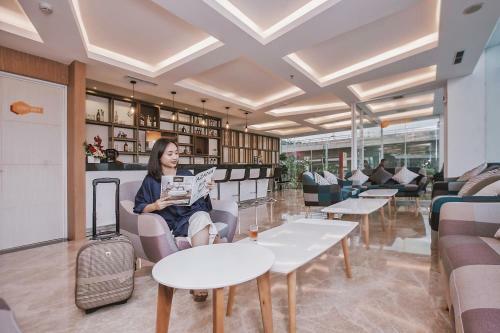 The Azana Hotel Airport Semarang