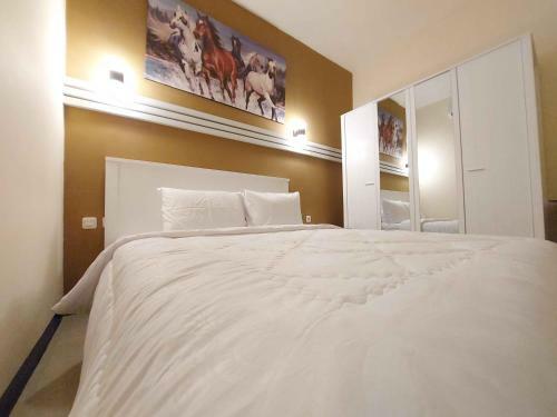 Rons City Hotel