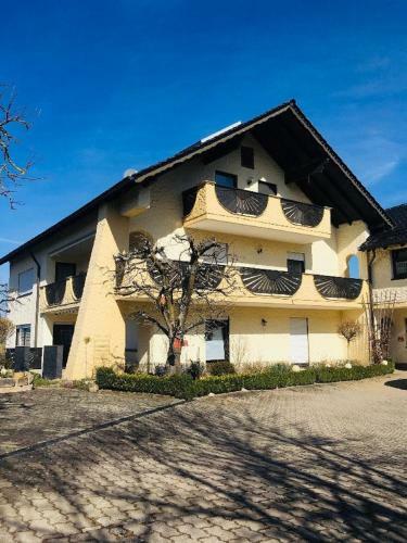 Apartamento Ferienwohnung Brehm