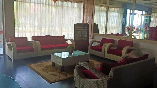 Rr Wisata Indah Hotel