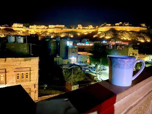 Music City Hostel