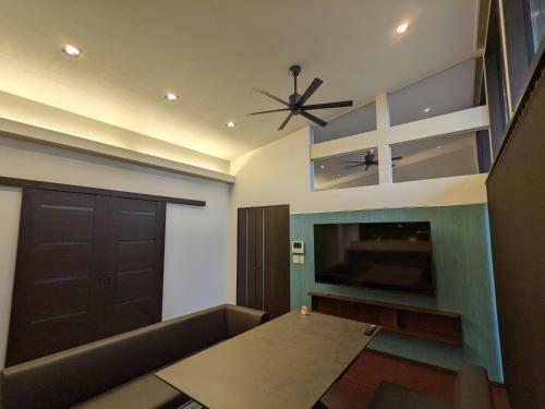 Villa ?????
