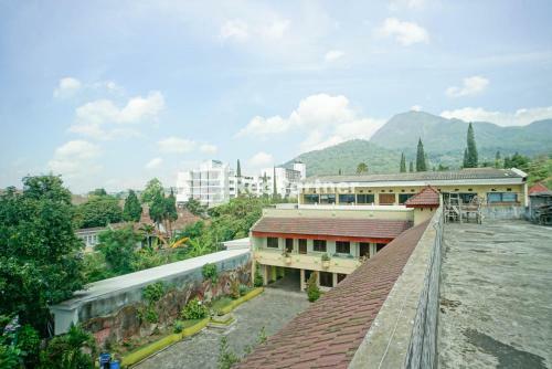 Hotel Grand Palem Redpartner