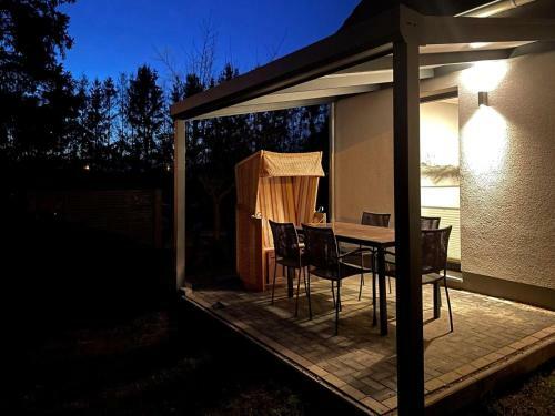 Snug Apartment In Zierow With Garden