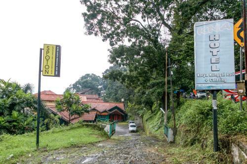 Spot On 2584 Hotel Karya Nunggal Asri