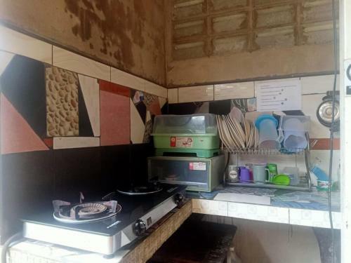 Oyo Home 90426 Kepayan Dnd Stay