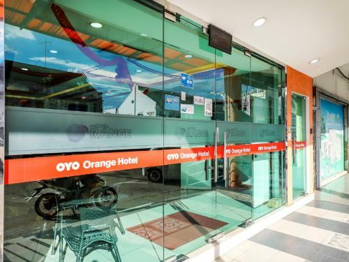 Oyo 966 Segamat Red Orange Hotel Sdn Bhd