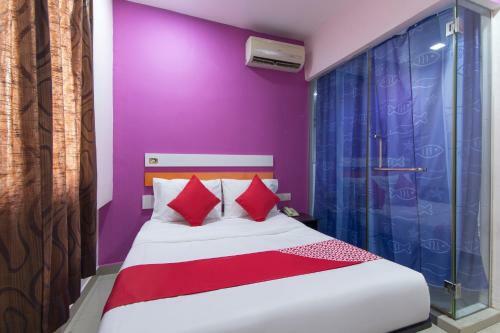 Oyo 90296 Red Orange Hotel Port Klang