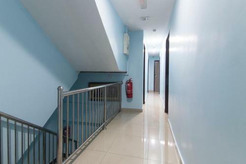 Oyo 90296 Red Orange Hotel Port Klang