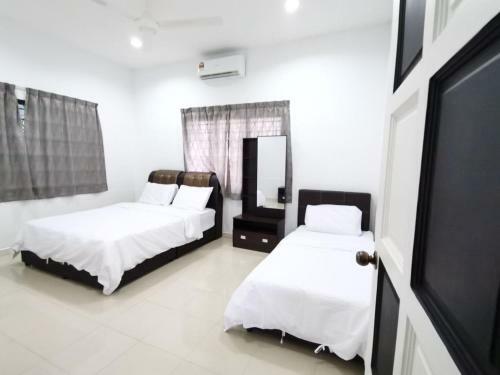 Singleisure Holiday House