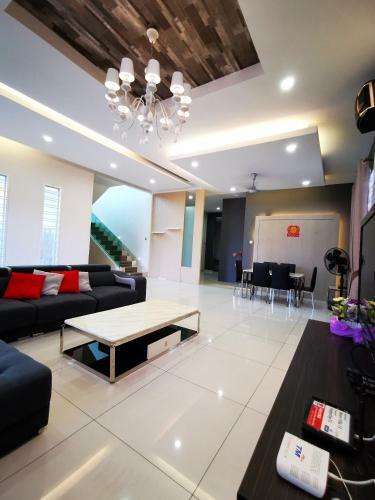 Warni Villa 13 Whole Or Room