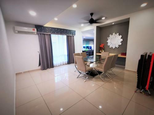 Hostal Secret Garden Warni Villa (Muar)
