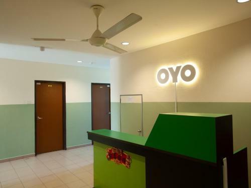 Oyo 89487 Space Hotel