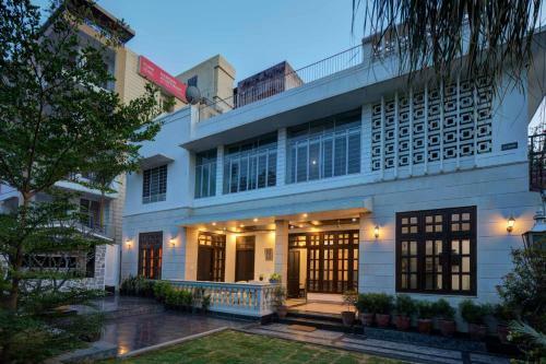 Tranquil Villa By Vista Rooms