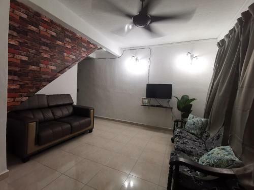 Apartamento Sri Makmur Pontian Homestay