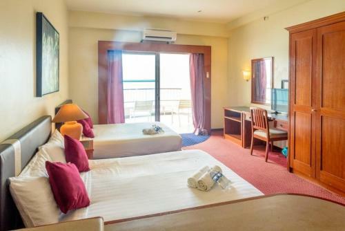 Apartamento J Beach Suites At Rainbow Paradise