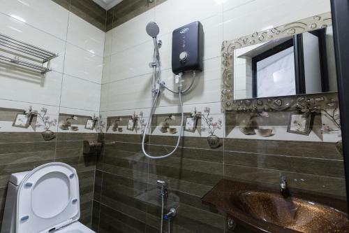 Posada Lee Luxury Home