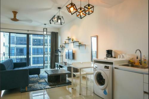 Apartamento Escott VI At Trefoil Setia Alam