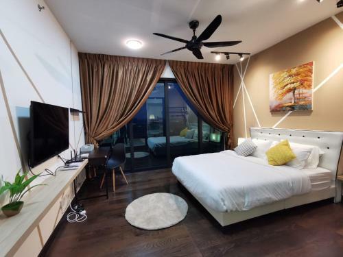 Almas Suites Puteri Harbour Hello Kitty