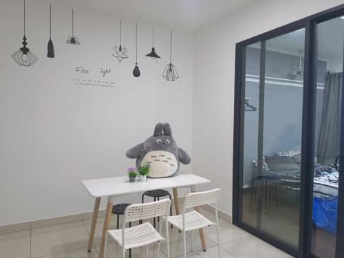 Almas Suites Studio Apartment