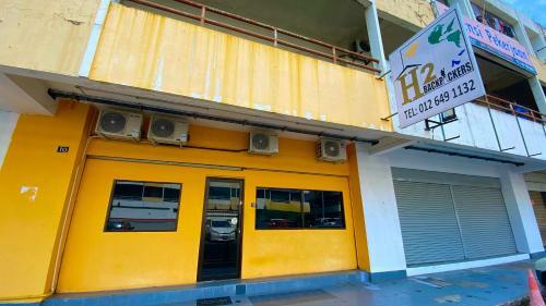 Hostal H2 Backpacker 2