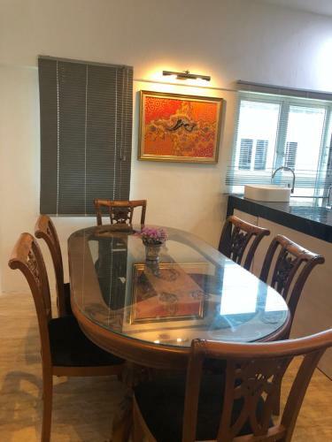 Home Suhaila