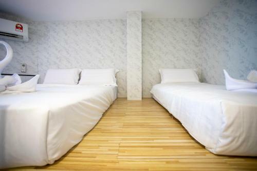 Hostal Lazy Cat Home At Gaya Street